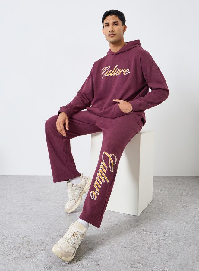 ستايلي طقم منسق من هودي مطبع وجوغر للرجال - Image 5